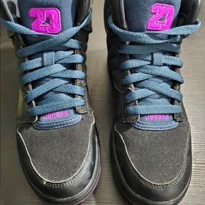 Jordan size 5Y